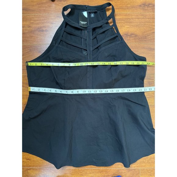 NEW TORRID Caged High Neck Sleeveless Peplum Top Black Womens Size 3X - Picture 10 of 14